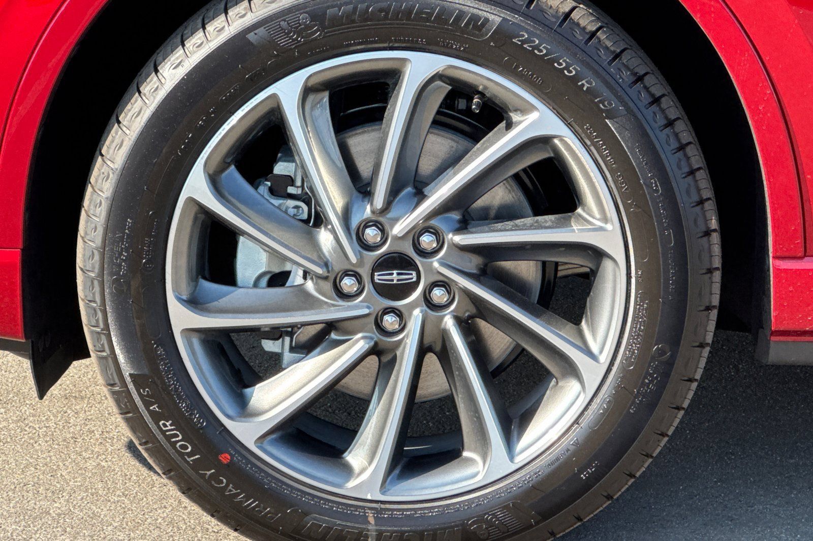 New 2025 Lincoln Corsair Grand Touring w/ Equipment Group 301A AWD/4WD image 25