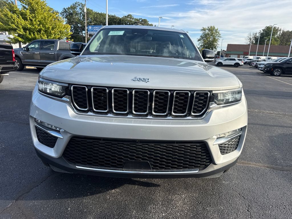 Used 2024 Jeep Grand Cherokee Limited 4xe AWD/4WD image 3