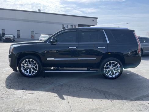 Used 2016 Cadillac Escalade Platinum AWD/4WD image 5