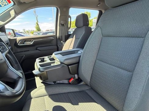 Used 2023 Chevrolet Silverado 1500 LT AWD/4WD image 24