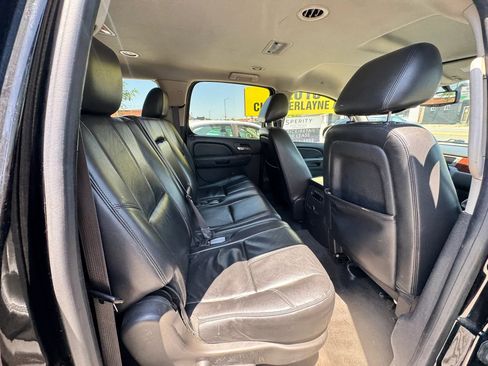 Used 2013 GMC Yukon XL SLT AWD/4WD image 18
