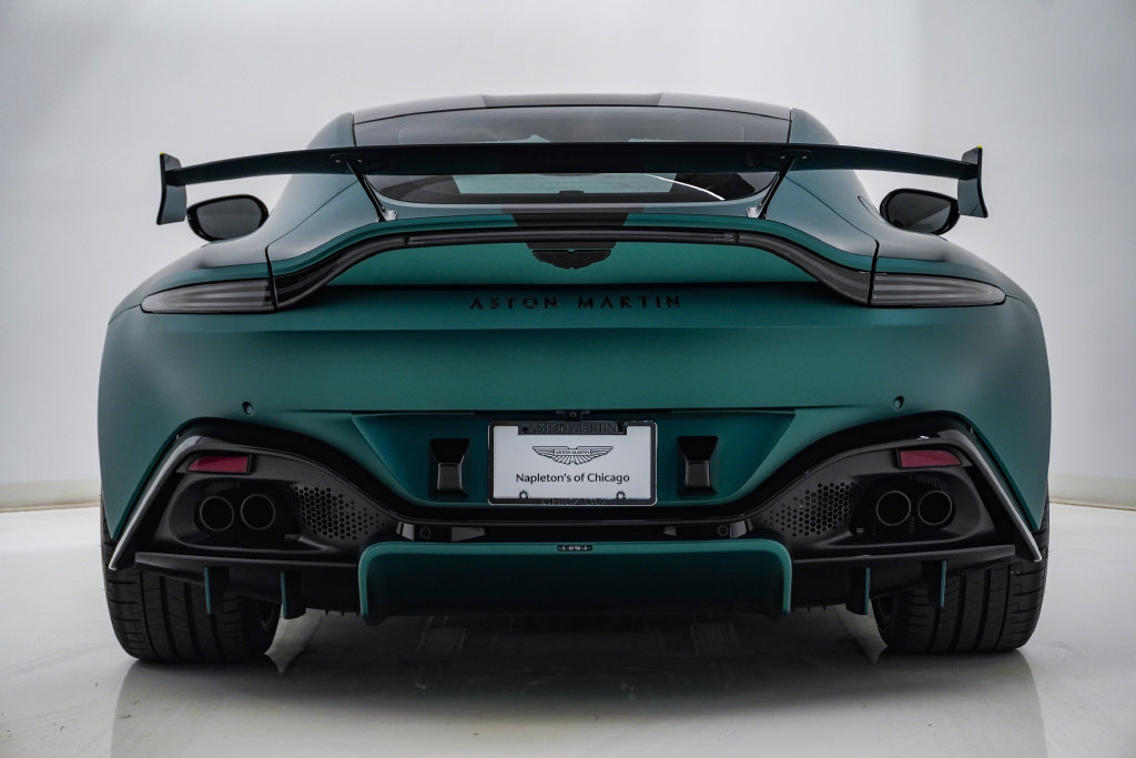 Used 2023 Aston Martin V8 Vantage Coupe RWD image 7