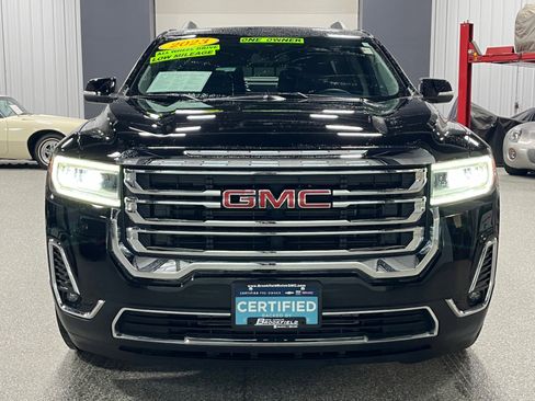 Certified 2023 GMC Acadia SLT w/ Preferred Package image 7