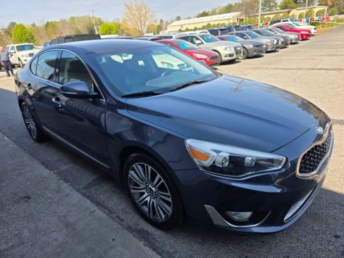 Used 2014 Kia Cadenza Premium image 3