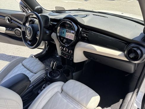 Used 2024 MINI Cooper S FWD image 32