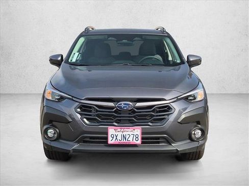 Used 2026 Subaru Crosstrek 2.5i Premium AWD/4WD image 3