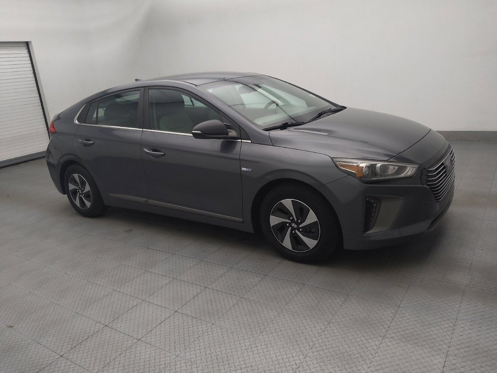 Used 2017 Hyundai Ioniq SEL w/ Tech Package 02 FWD image 11