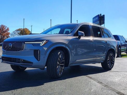 New 2026 Volvo XC90 B6 Plus image 6