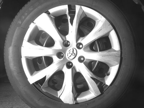 Used 2025 Toyota Corolla LE FWD image 13