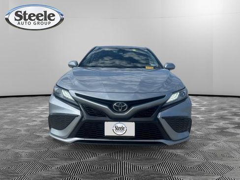 Used 2021 Toyota Camry XSE FWD image 8