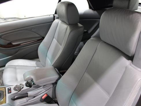 Used 2000 BMW 323ci Convertible RWD image 4