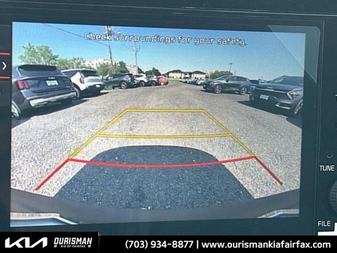 New 2025 Kia Sportage LX image 10