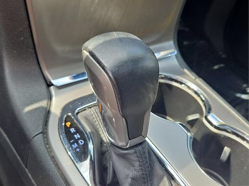 Used 2019 Jeep Grand Cherokee Limited AWD/4WD image 15