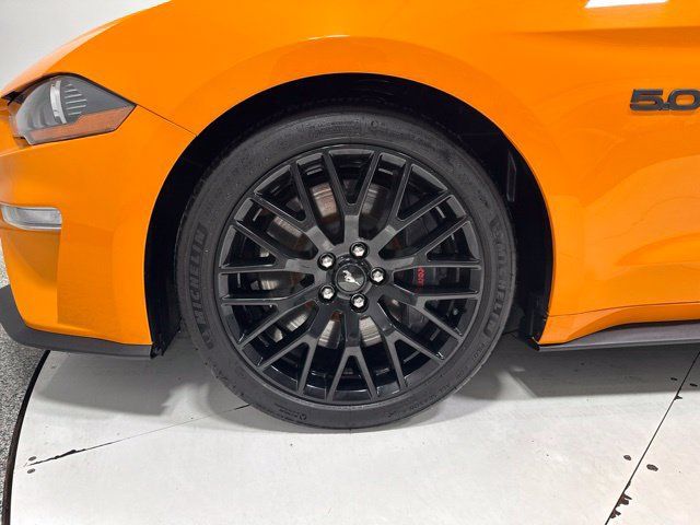 Used 2019 Ford Mustang GT Premium w/ GT Performance Package RWD image 5