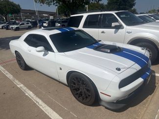 Used 2018 Dodge Challenger R/T Scat Pack RWD video 1