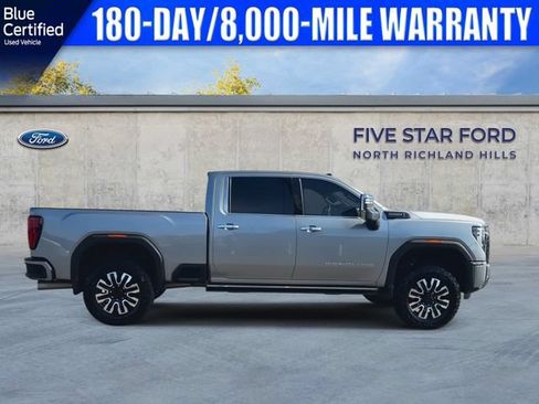 Used 2024 GMC Sierra 2500 Denali Ultimate w/ Max Trailering Package AWD/4WD image 11