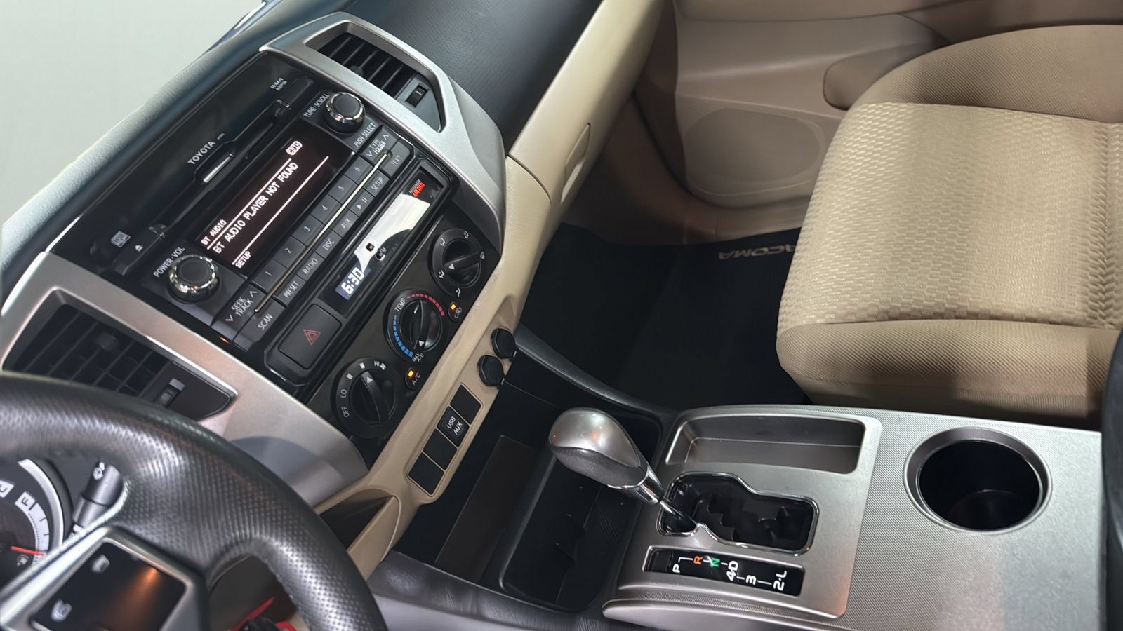 Used 2012 Toyota Tacoma PreRunner w/ SR5 Pkg RWD image 18