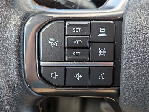 Used 2023 Ford Expedition Max Platinum AWD/4WD image 18