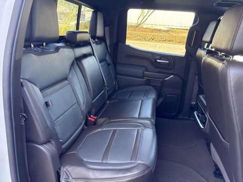 Used 2022 GMC Sierra 1500 Denali w/ Driver Alert Package II AWD/4WD image 14