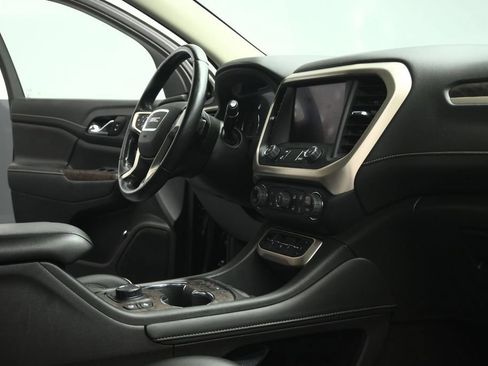 Used 2022 GMC Acadia Denali w/ Denali Ultimate Package AWD/4WD image 59