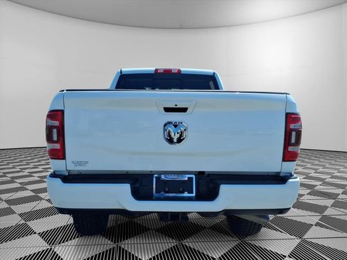 Used 2024 RAM 2500 Laramie AWD/4WD image 26