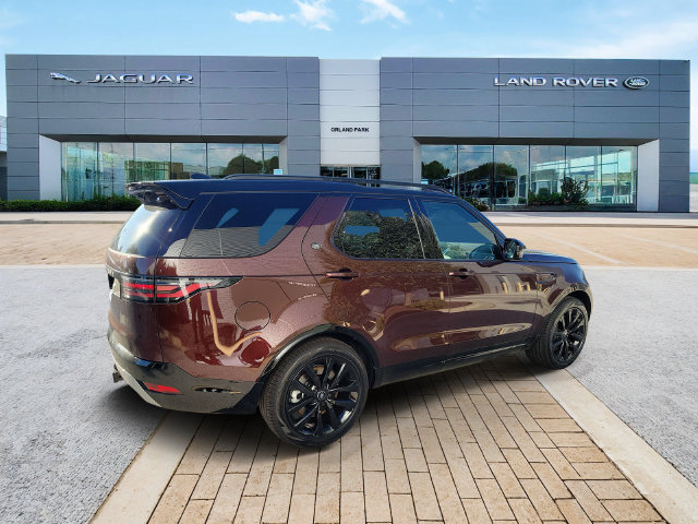 New 2026 Land Rover Discovery Limited Edition AWD/4WD image 3
