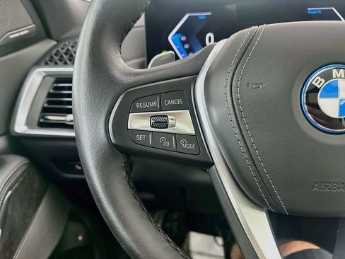 Used 2026 BMW X5 xDrive50e w/ Climate Comfort Package AWD/4WD image 11