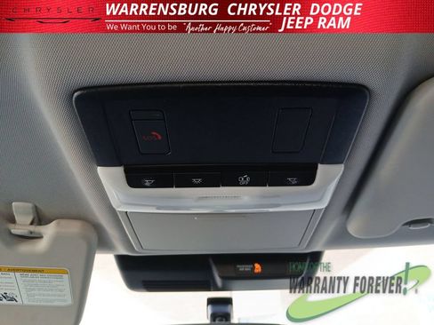 Used 2024 Mitsubishi Outlander SE AWD/4WD image 29