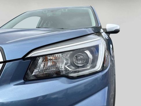 Used 2020 Subaru Forester Touring w/ Popular Package #2 image 7