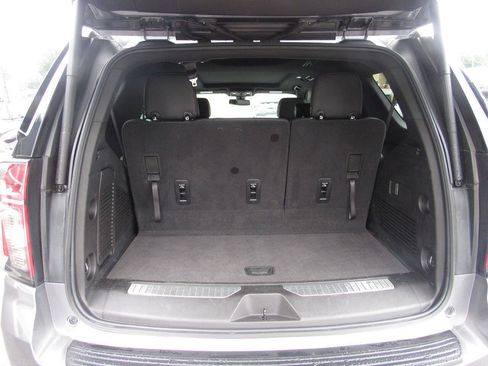 Used 2021 Chevrolet Tahoe Z71 AWD/4WD image 18