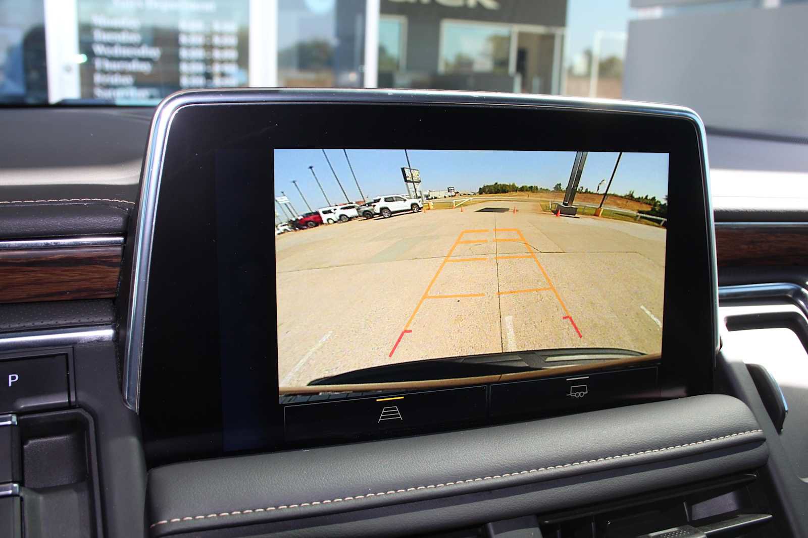 Used 2023 Chevrolet Tahoe Premier AWD/4WD image 46