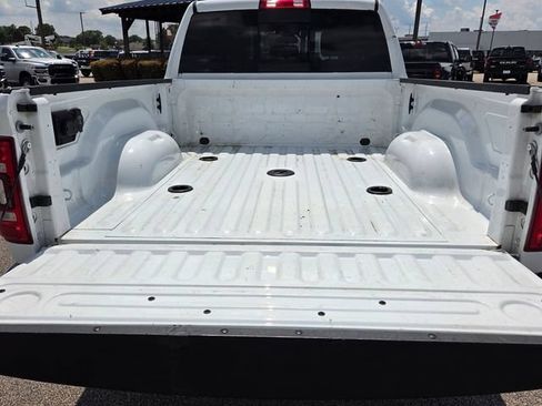 Used 2022 RAM 2500 Laramie AWD/4WD image 14