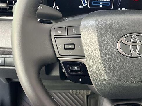 New 2026 Toyota Camry LE FWD image 21