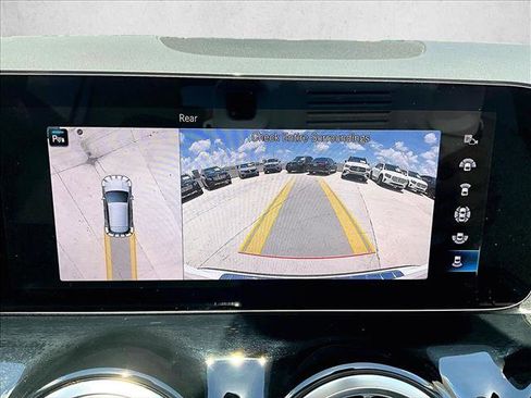 Certified 2023 Mercedes-Benz GLA 250 image 23