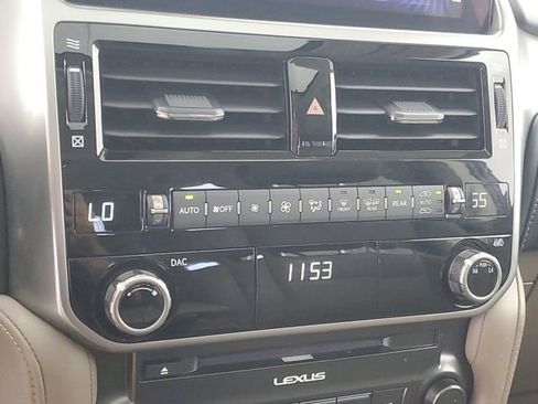 Used 2023 Lexus GX 460 Premium AWD/4WD image 30
