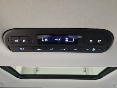 Used 2026 Hyundai Palisade Calligraphy AWD/4WD image 32