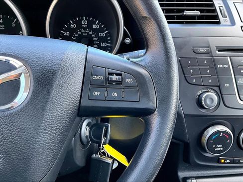 Used 2012 MAZDA MAZDA5 Sport image 24