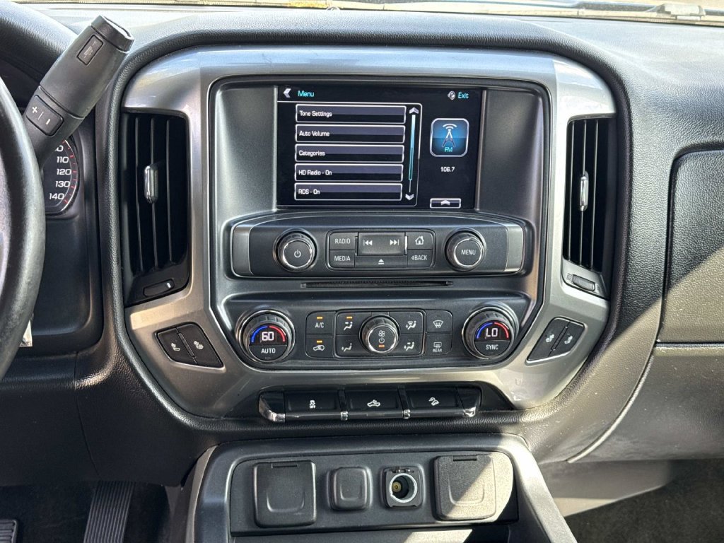 Used 2017 Chevrolet Silverado 1500 LT w/ True North Edition AWD/4WD image 26