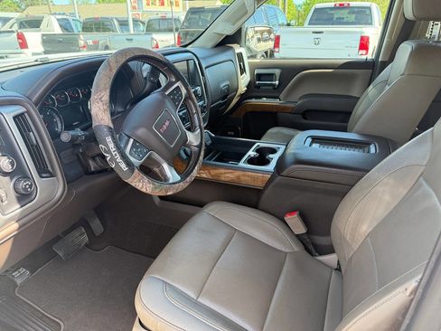 Used 2018 GMC Sierra 1500 SLT image 11
