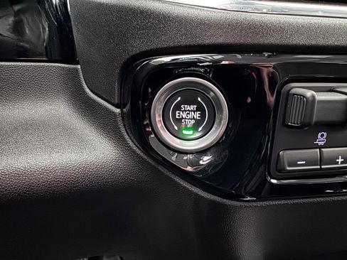 Certified 2024 GMC Sierra 1500 Elevation w/ Preferred Package AWD/4WD image 24