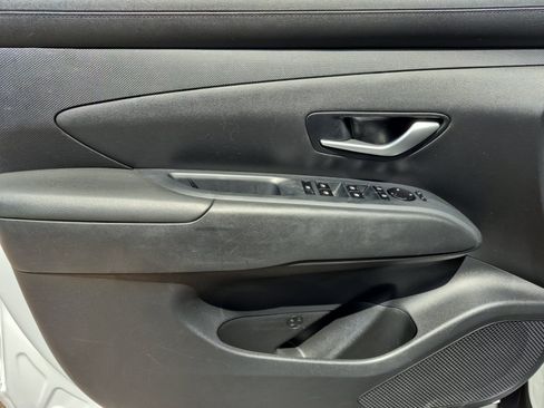 Used 2025 Hyundai Tucson SEL AWD/4WD image 14