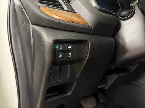 Used 2018 Honda CR-V EX-L image 19