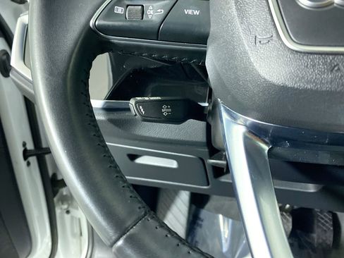 Used 2020 Audi Q3 2.0T Premium Plus w/ Premium Plus Package image 15