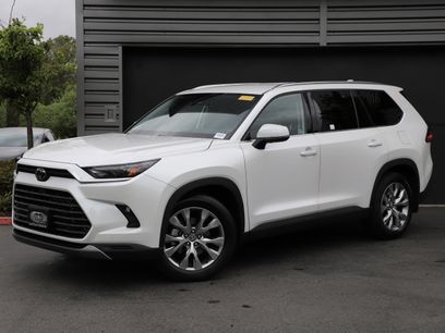 Used 2024 Toyota Grand Highlander AWD Hybrid