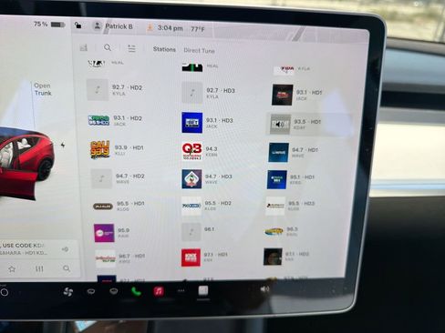 Used 2021 Tesla Model Y Long Range AWD/4WD image 12