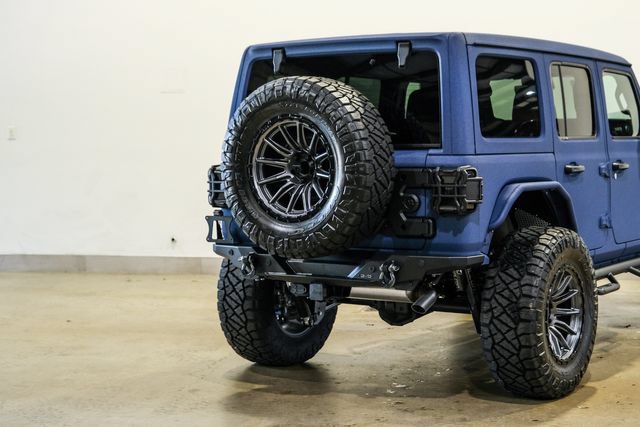 Used 2025 Jeep Wrangler Unlimited Rubicon w/ Safety Group AWD/4WD image 38