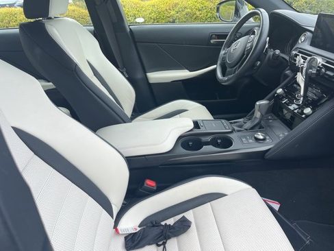 New 2022 Lexus IS 350 F Sport image 4