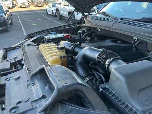 Used 2019 Ford F150 XLT w/ Equipment Group 301A Mid AWD/4WD image 22