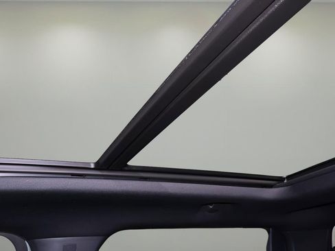 New 2025 Toyota Tundra Platinum image 42