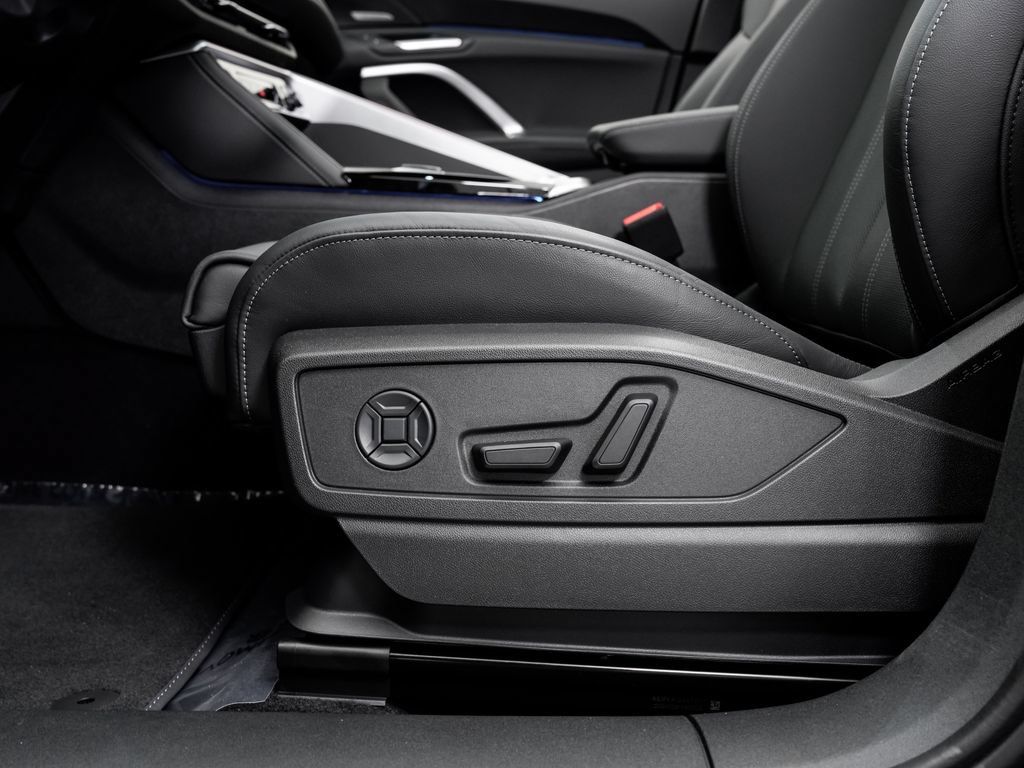 New 2026 Audi Q5 Premium Plus AWD/4WD image 10